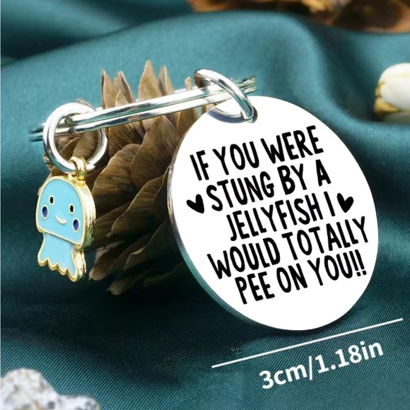 NEW Funny Jellyfish Keychain Accessory - Picture 5 of 6